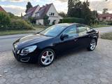 Volvo S60 T6 Lim. AWD  *guter Zustand* - gebrauchte Volvo S60 aus dem Jahr 2011
