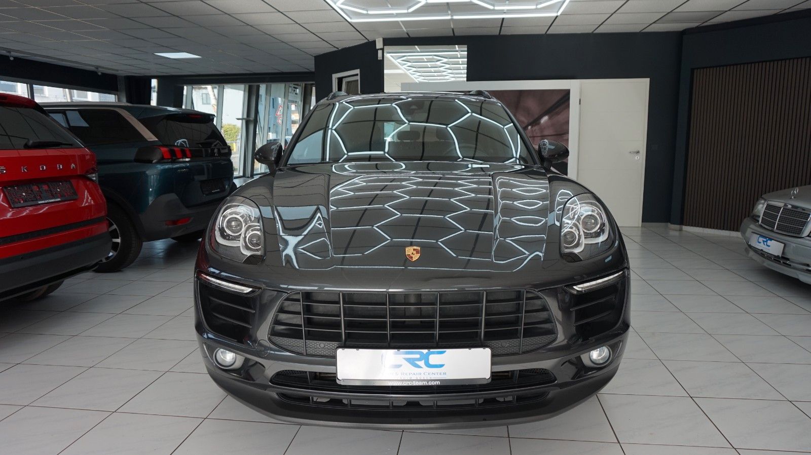 Fahrzeugabbildung Porsche Macan 1 Vorbesitzer Scheckheft gepflegt Tüv neu