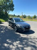 Audi A4 B8 Facelift 2.0 TDI  - Audi A4 aus 2012: Facelift