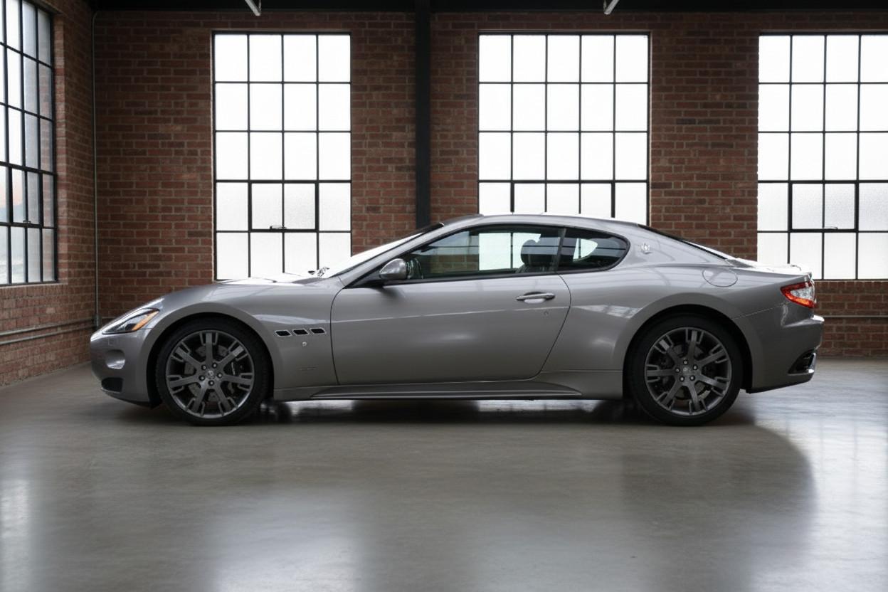 MASERATI GRANTURISMO S 4.7 V8 439ch BVA - ÉCHAPPEMENT À CLAPETS - SUSPENSION SKYHOOK - CUIR/ALCANTARA - SIÈGES CHAUFFANTS