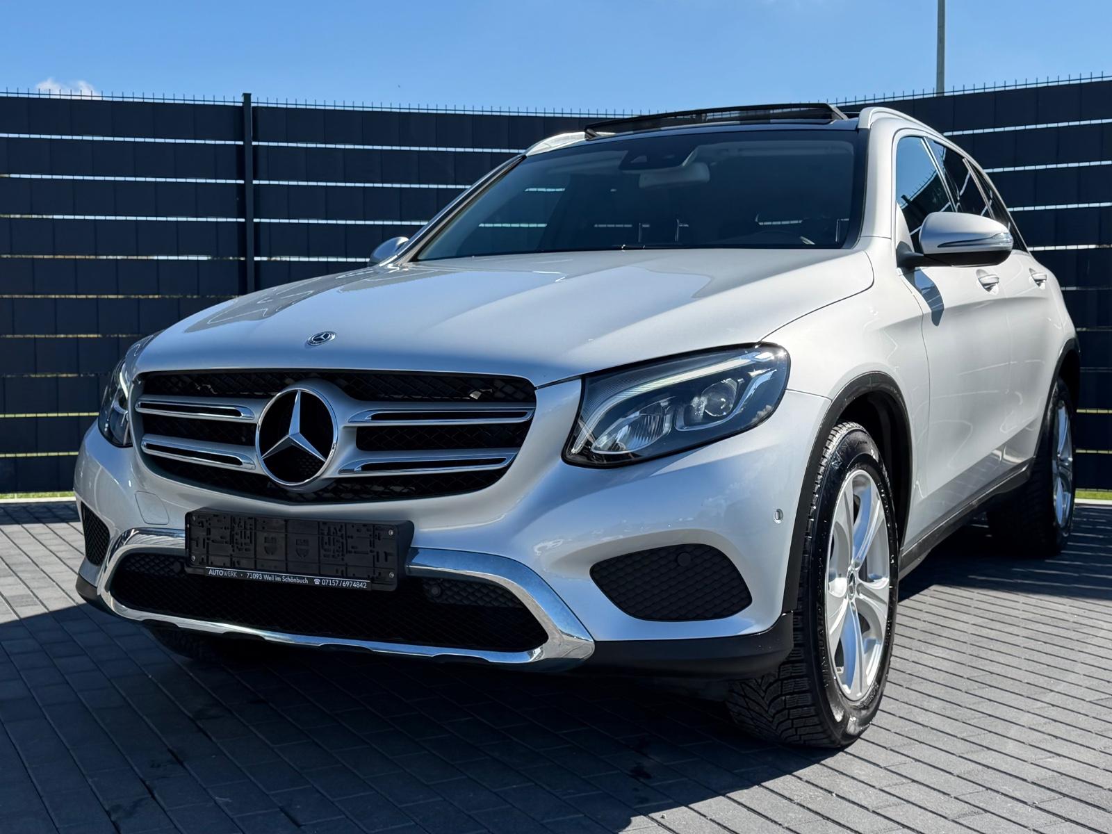 Mercedes-Benz GLC 220 d 4M Exclusive*9G*CAM*PANO*LED*SHZ*
