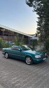 Mercedes-Benz E 220 FINAL EDITION Cabrio - Mercedes-Benz E-Class aus 1997