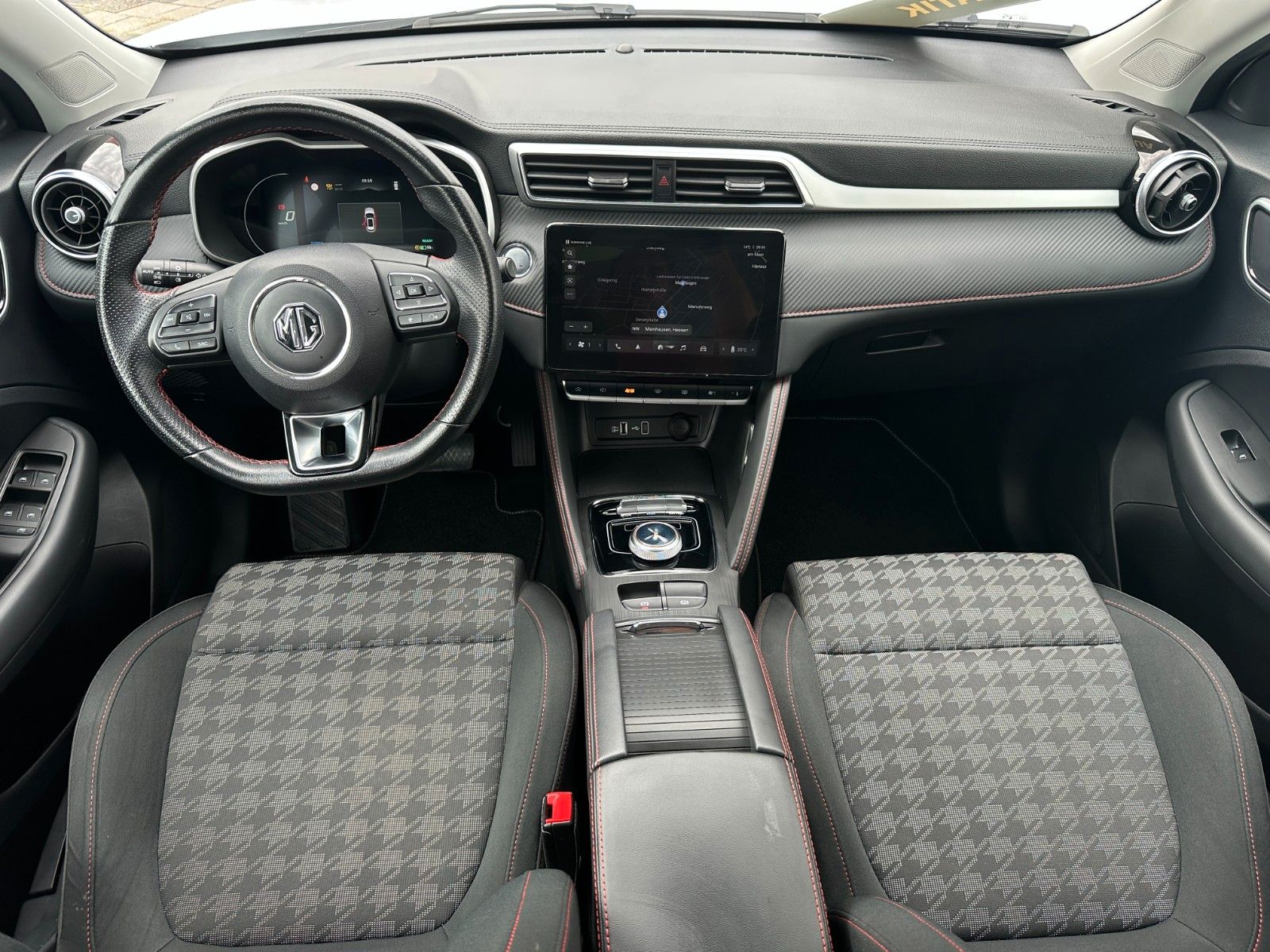 MG ZS