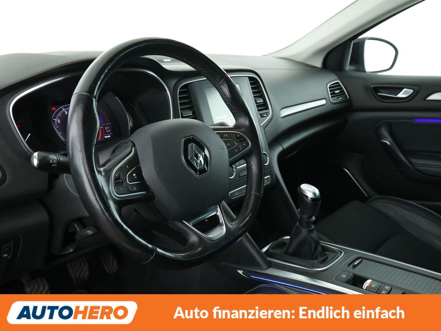 Renault Megane 1.3 TCe BOSE-Edition *NAVI*ACC*PDC*SHZ*