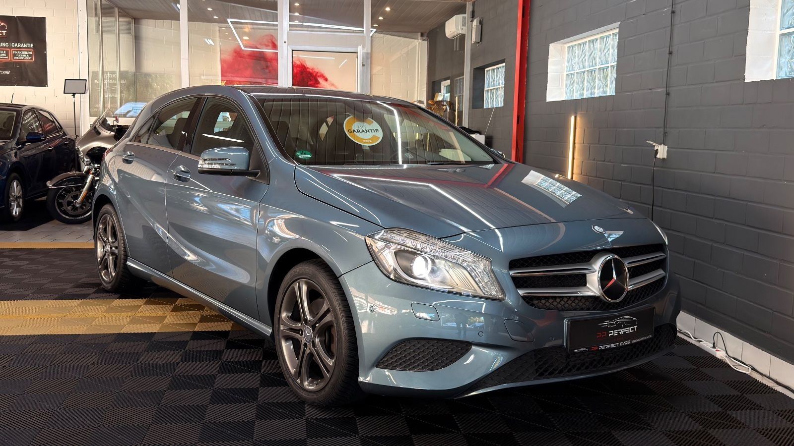 MERCEDES-BENZ A 180 A 180 Urban Kamara|LED|Xenon|Automatik – Gebrauchtwagen PP Perfect Cars Hofgeismar