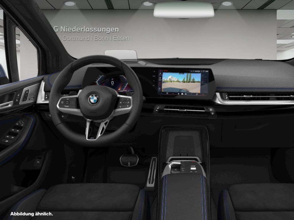 BMW 223 Active Tourer - Bild 7