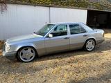 Mercedes-Benz W124 420E - Mercedes 420 mit Schiebedach