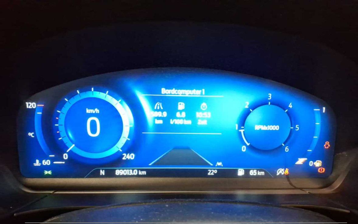 Fahrzeugabbildung Ford Kuga 2.0d Titanium LED/NAVI/VIRTU/SHZ/DAB/RFK
