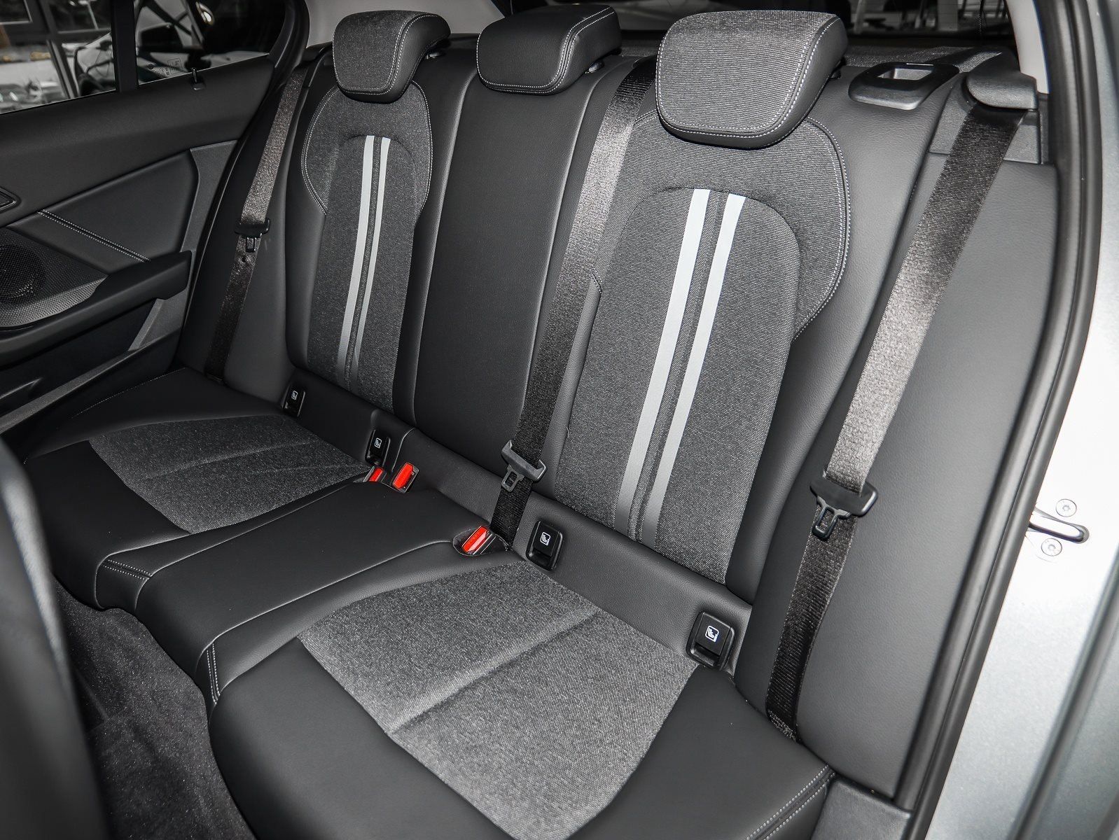 BMW 118 - Bild 18