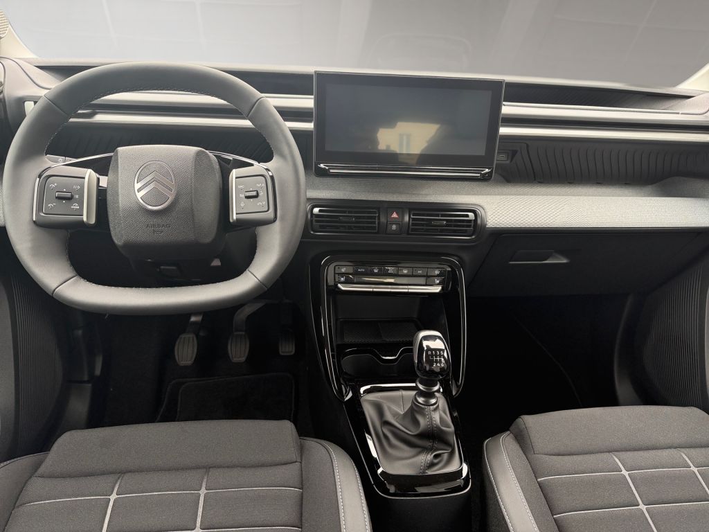 Fahrzeugabbildung Citroën C3 Turbo 100 PLUS + Winter Paket*Allwetterreifen