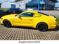 Ford Mustang 2.3Eco Schalter Leder 19Zoll R-CAM Xenon