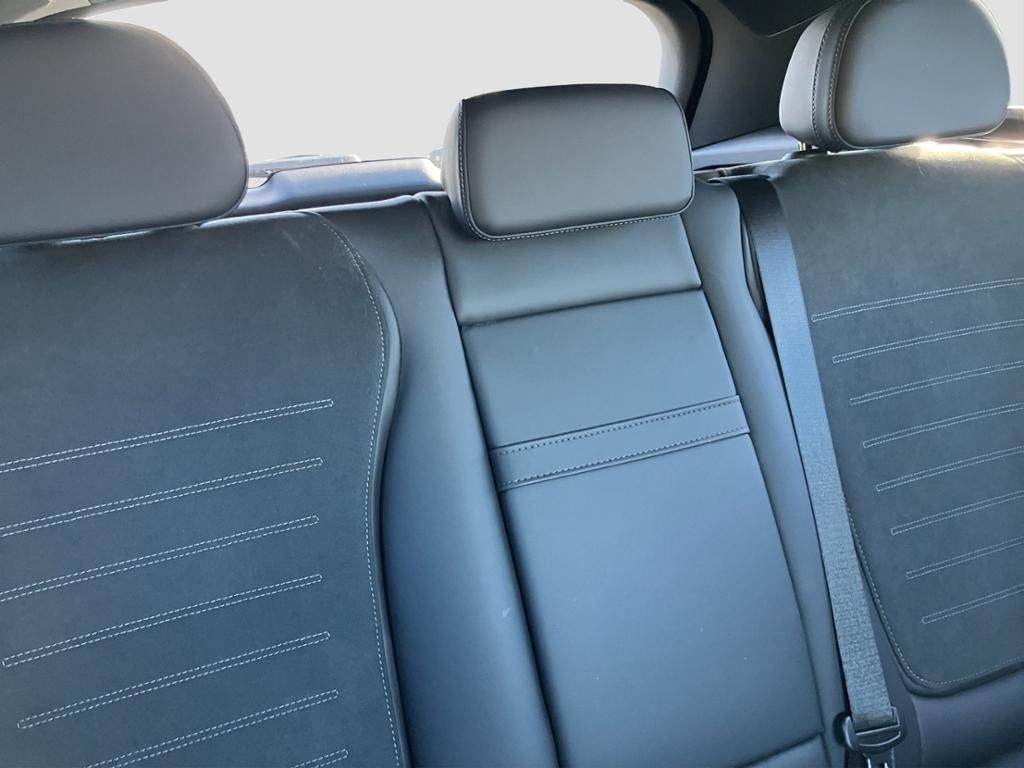 Fahrzeugabbildung Mercedes-Benz GLC 200 4MATIC AMG Line*NightPaket*el.Heckklappe