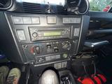Land Rover Defender 90 TD4 Station Wagon E E - Land Rover Defender aus 2011