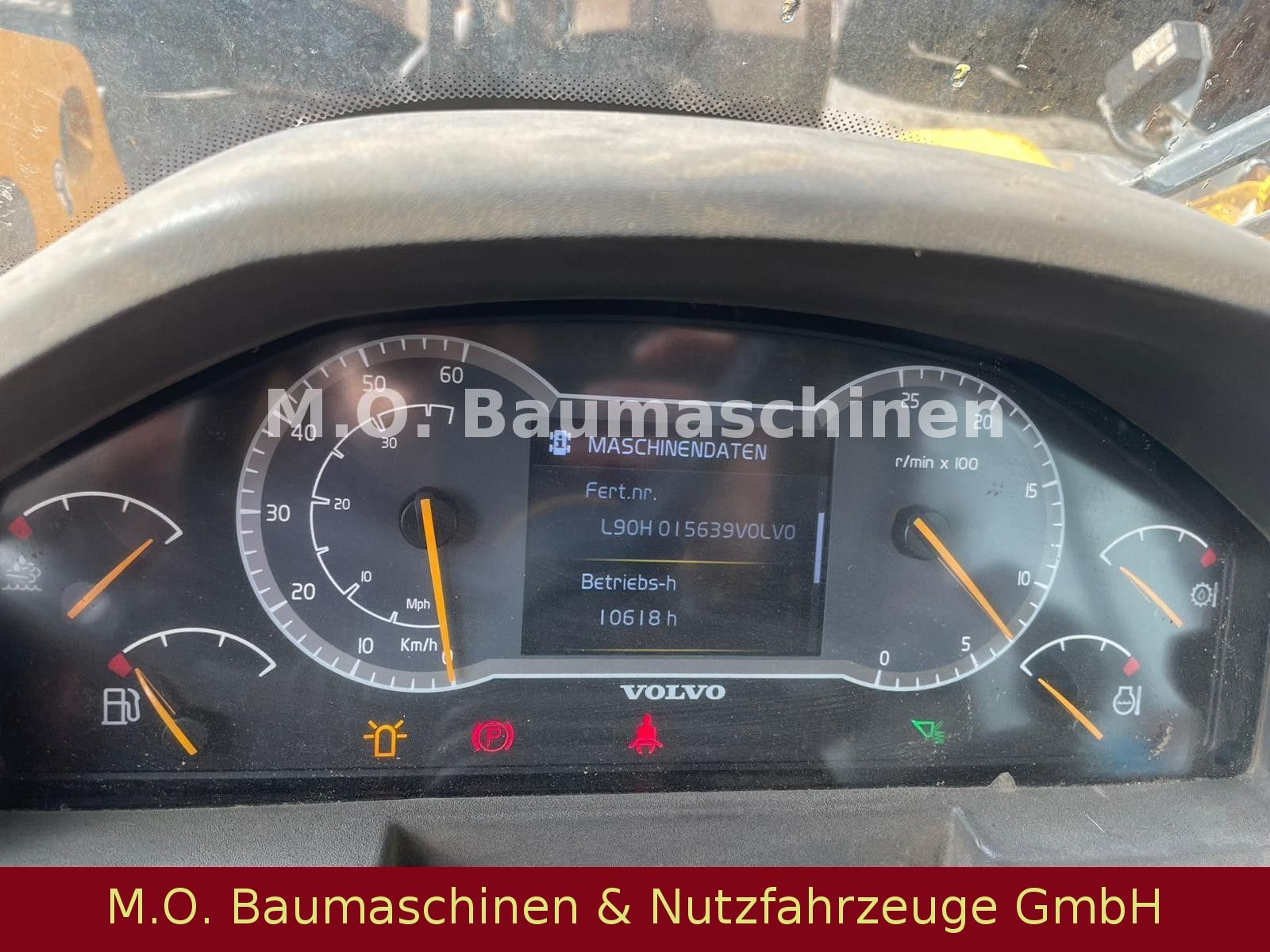 Fahrzeugabbildung Volvo L 90 H / ZSA / AC / BSS / Waage /4. Steuerkreis