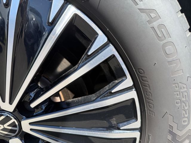 Tiguan Life 1.5 eTSI AHK-klappbar Navi