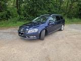 Volkswagen Passat 2.0 TDI Rostfrei + AHK + TÜV Neu 8Fach