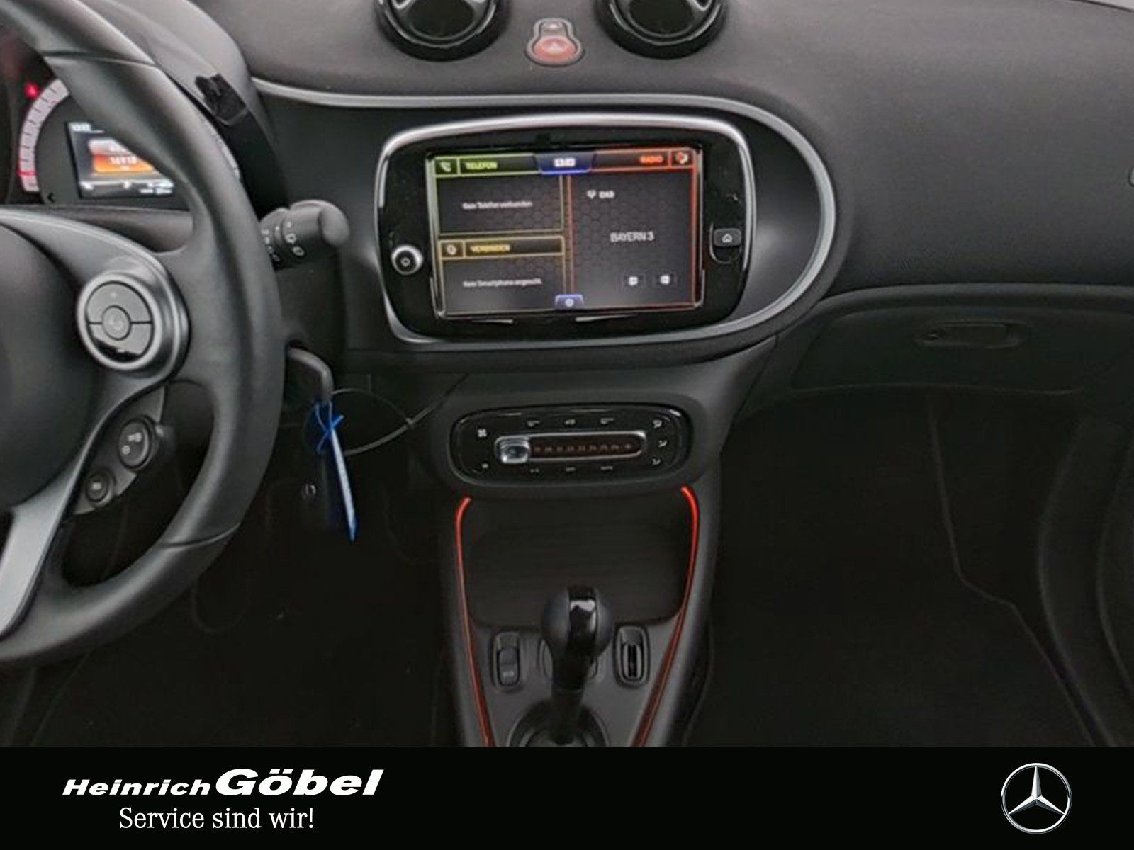 Fahrzeugabbildung Smart EQ passion 22KW+WINTER.P+ALLWETTER+LED+CARPLAY