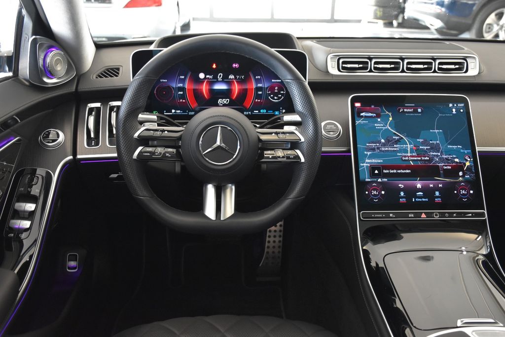 MERCEDES-BENZ S-Class 2022