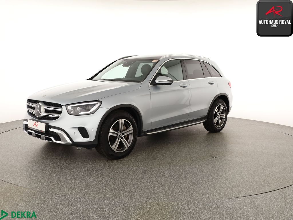 Image of Mercedes-Benz GLC 300