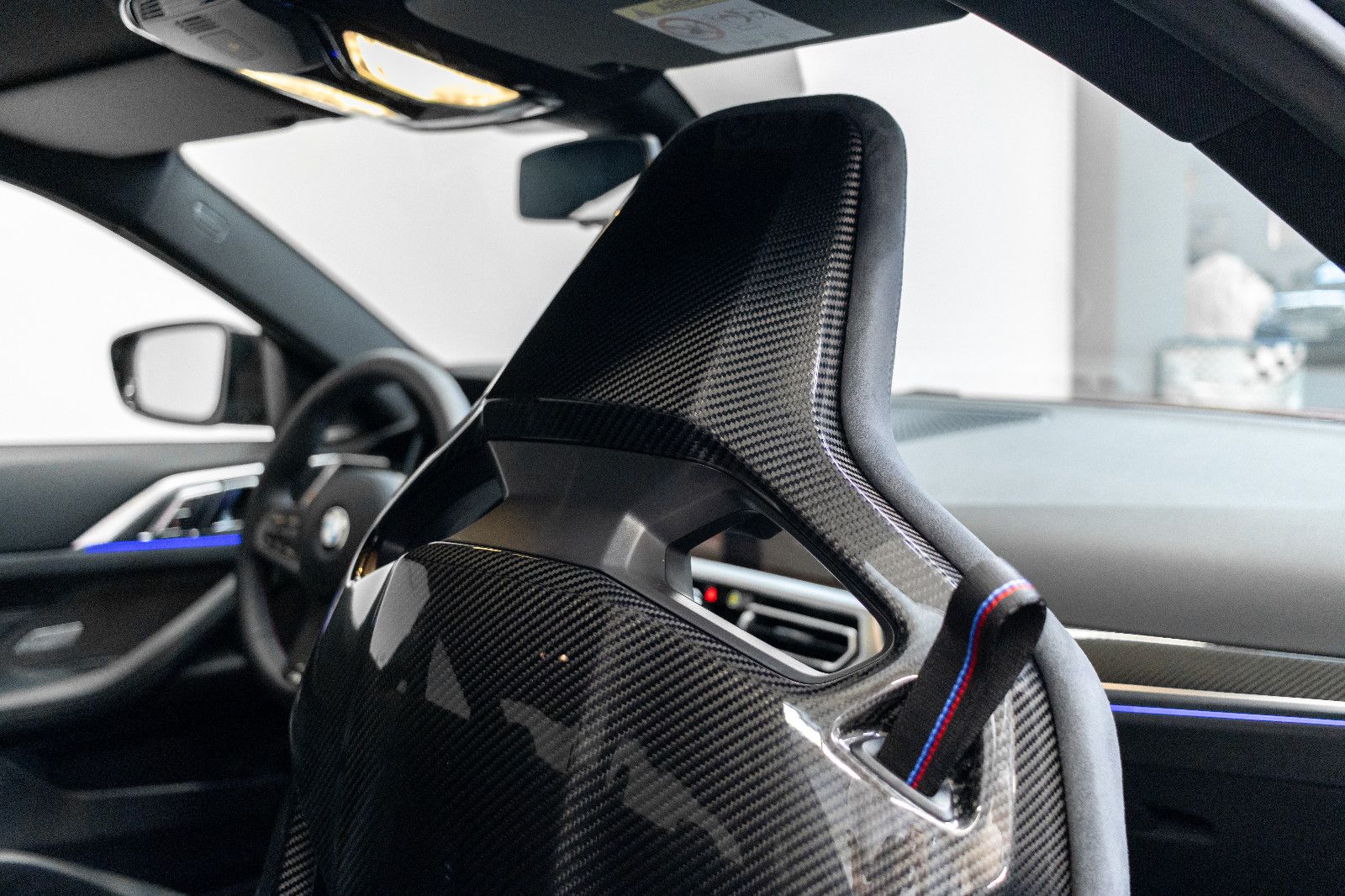 Fahrzeugabbildung BMW M4 Competition 50 Jahre Edition M/KERAMIK/CARBON