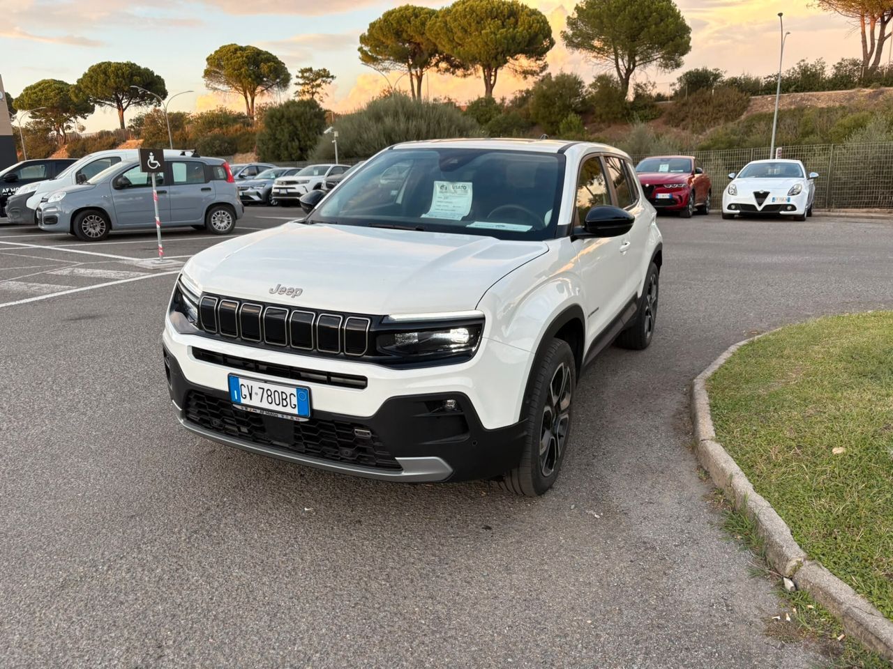 Other Jeep Avenger BEV Summit imagem 2