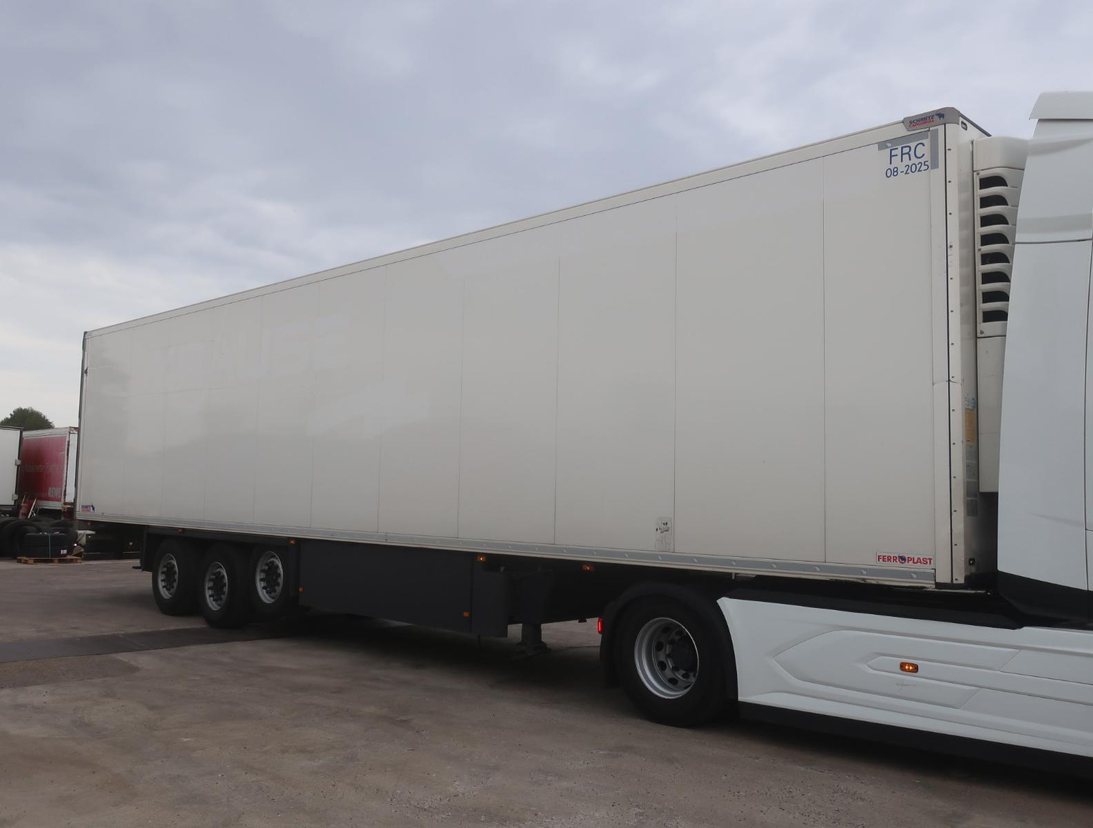 Schmitz Cargobull ca.90 m³ Doppelstock Liftachse 2.70m Innenhöhe