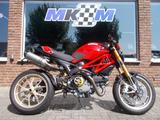 Ducati Monster 1100S ABS mit wertigem Zubehör - Offers matching your search criteria