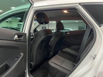 Hyundai TUCSON - 10