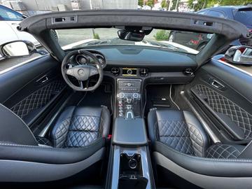 2014 Mercedes-BENZ SLS AMG 缩略图 13