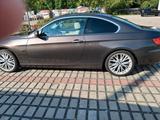 BMW BMM 318i Coupe.143Ps Bj.9/2011 2 Liter - BMW 318: Coupe, 318i