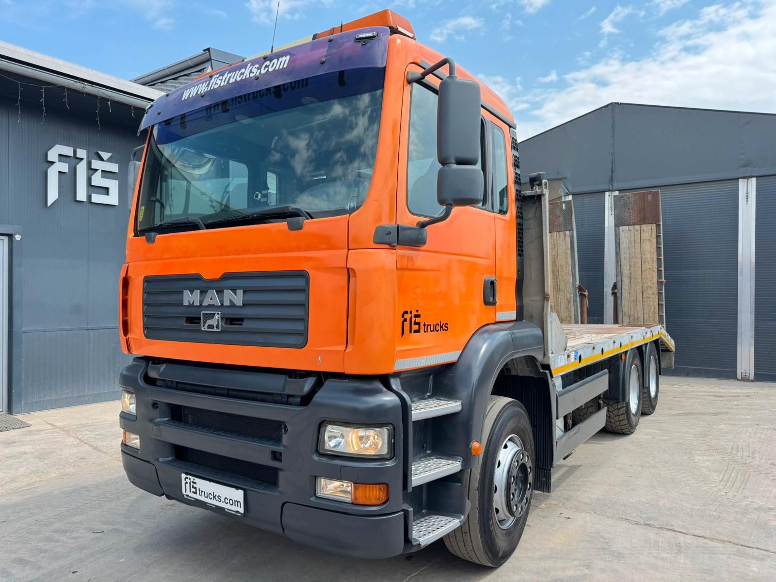 MAN TGA 28.413 6X2 transporter - 6.7m loading space