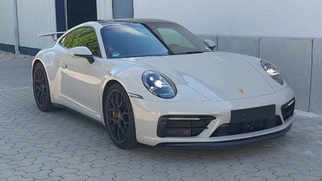 Image of Porsche 992