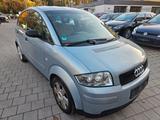 Audi A2 1.4 - Audi A2: Blau