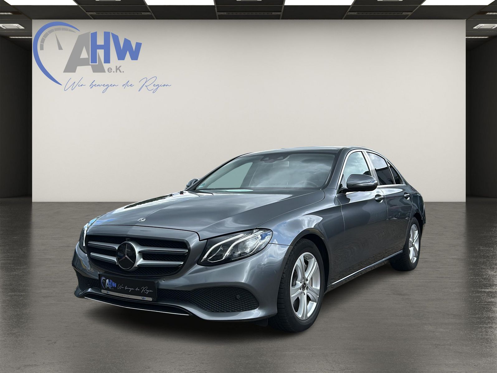 Fahrzeugabbildung Mercedes-Benz E 350d EXCLUSIVE