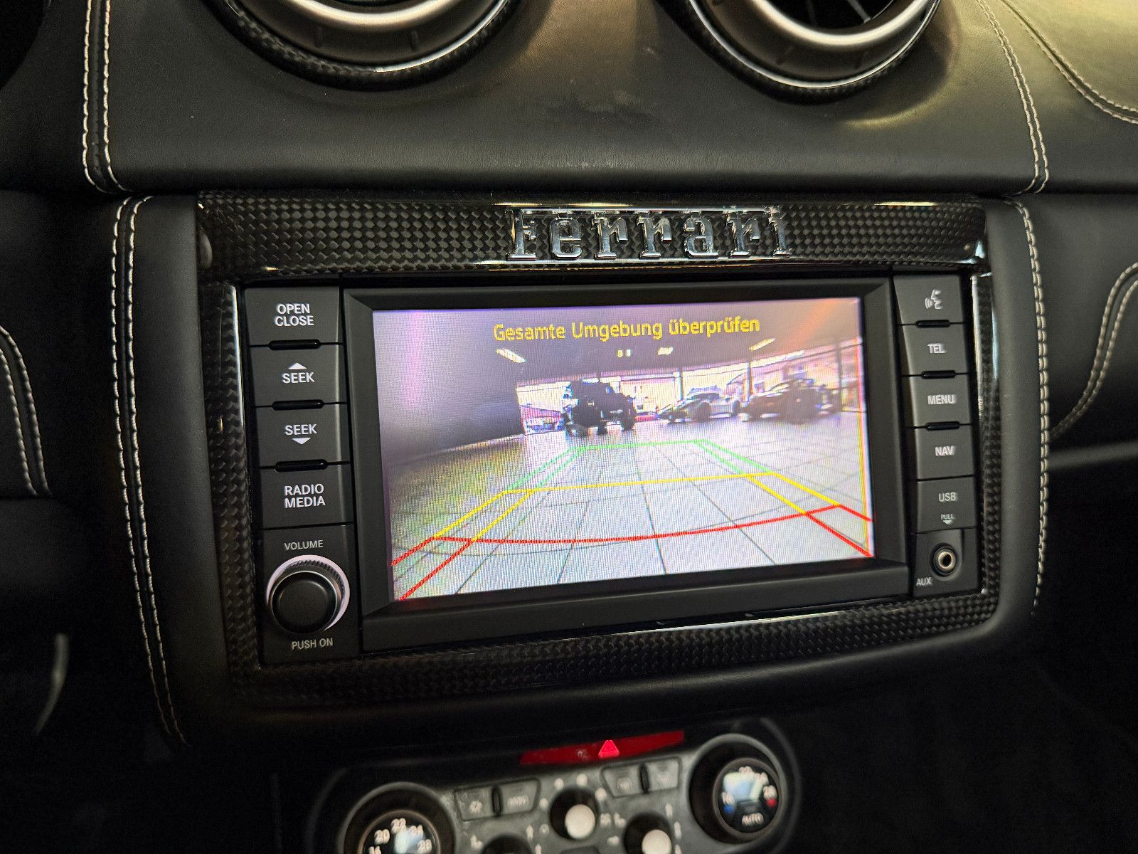 Fahrzeugabbildung Ferrari California 30 V8 /CARBON/KAM/LED-LENKRAD/TOP