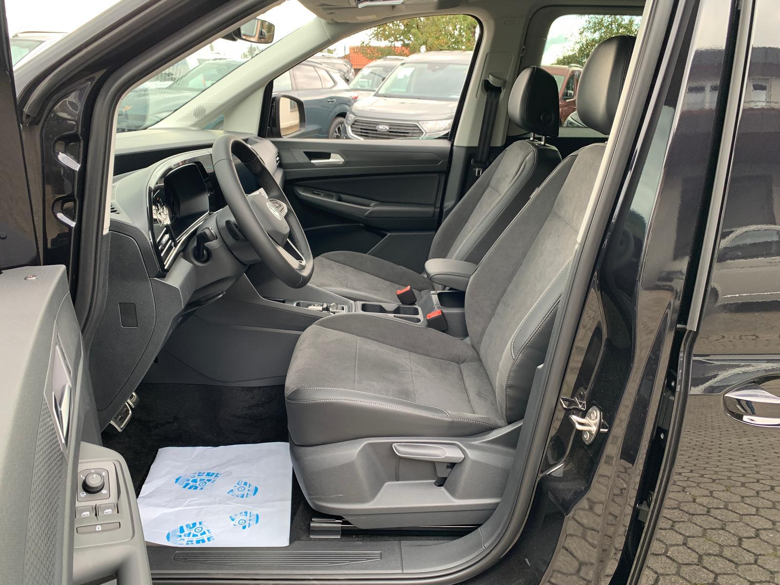 Volkswagen Caddy Maxi Style AHK Navi AppConnect Side+Lane+T
