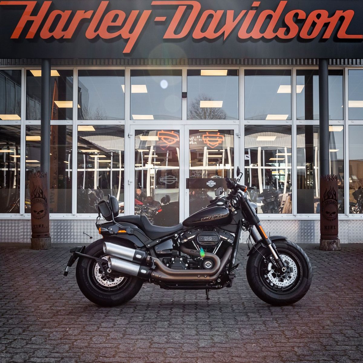 Fahrzeugabbildung Harley-Davidson FXFBS FAT BOB 114 CUI SOFTAIL