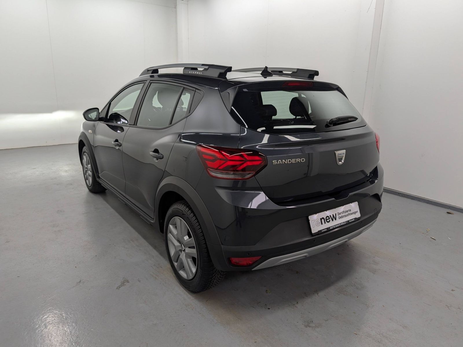 DACIA Sandero  Stepway TCe 90 Comfort Navi – Bild 2