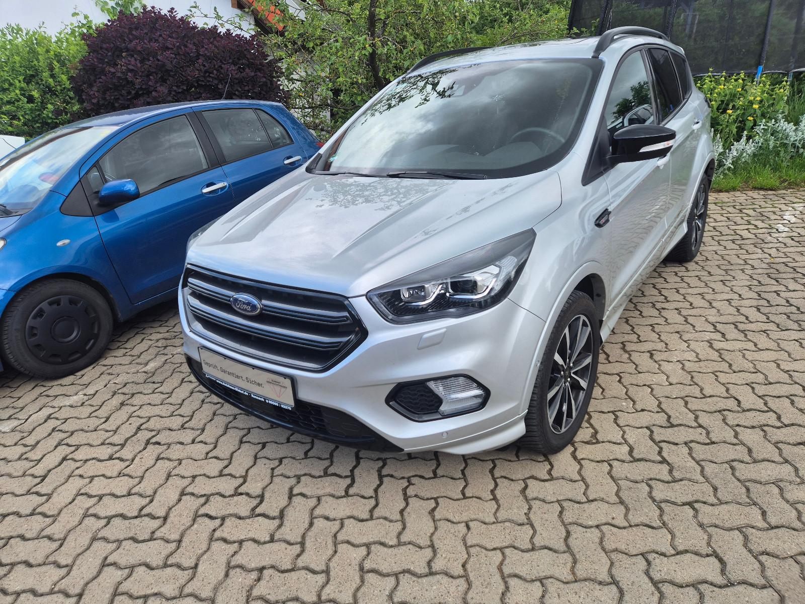 Ford Kuga ST-Line AHK abnb.