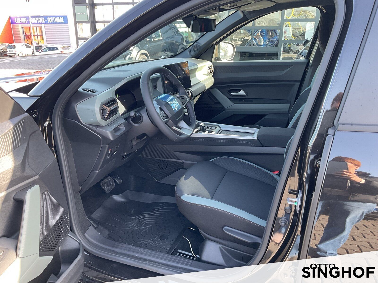Fahrzeugabbildung Dacia Bigster Extreme Hybrid 155