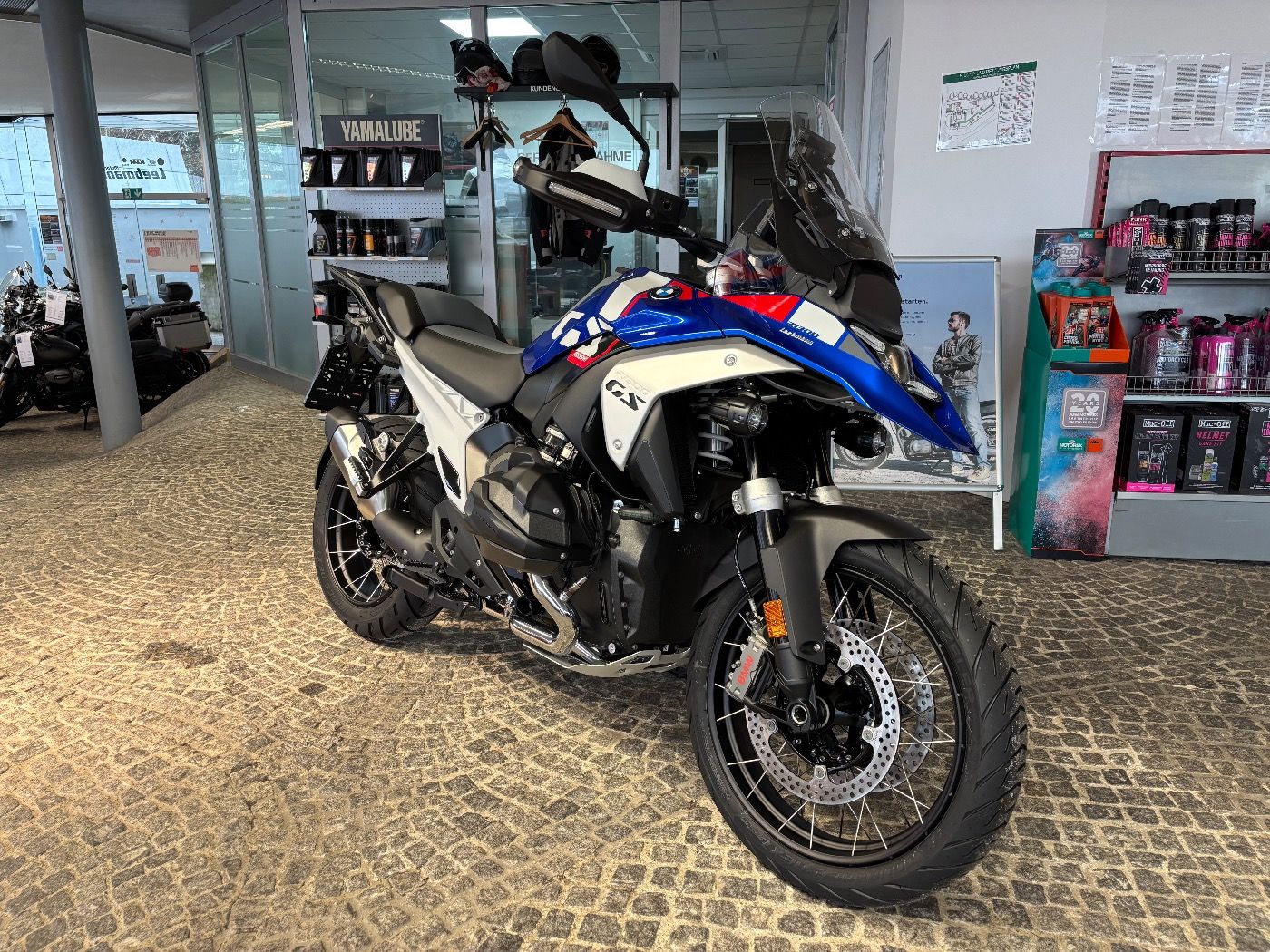 Fahrzeugabbildung BMW R 1300 GS Trophy 3 Pakete ACC