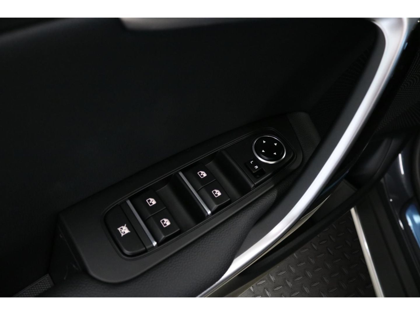 Fahrzeugabbildung Kia XCeed Vision 1.5 Kamera PDC Navi LED Tempomat