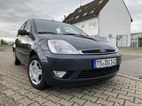 Ford Fiesta 1.6 16V Ghia Ghia - Ford Fiesta aus 2003: Ghia