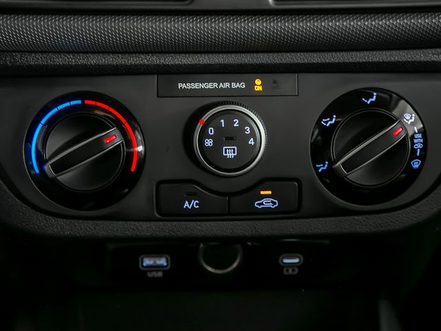 Hyundai i10 1.0 Select Navi Kamera Spurhalteassistent