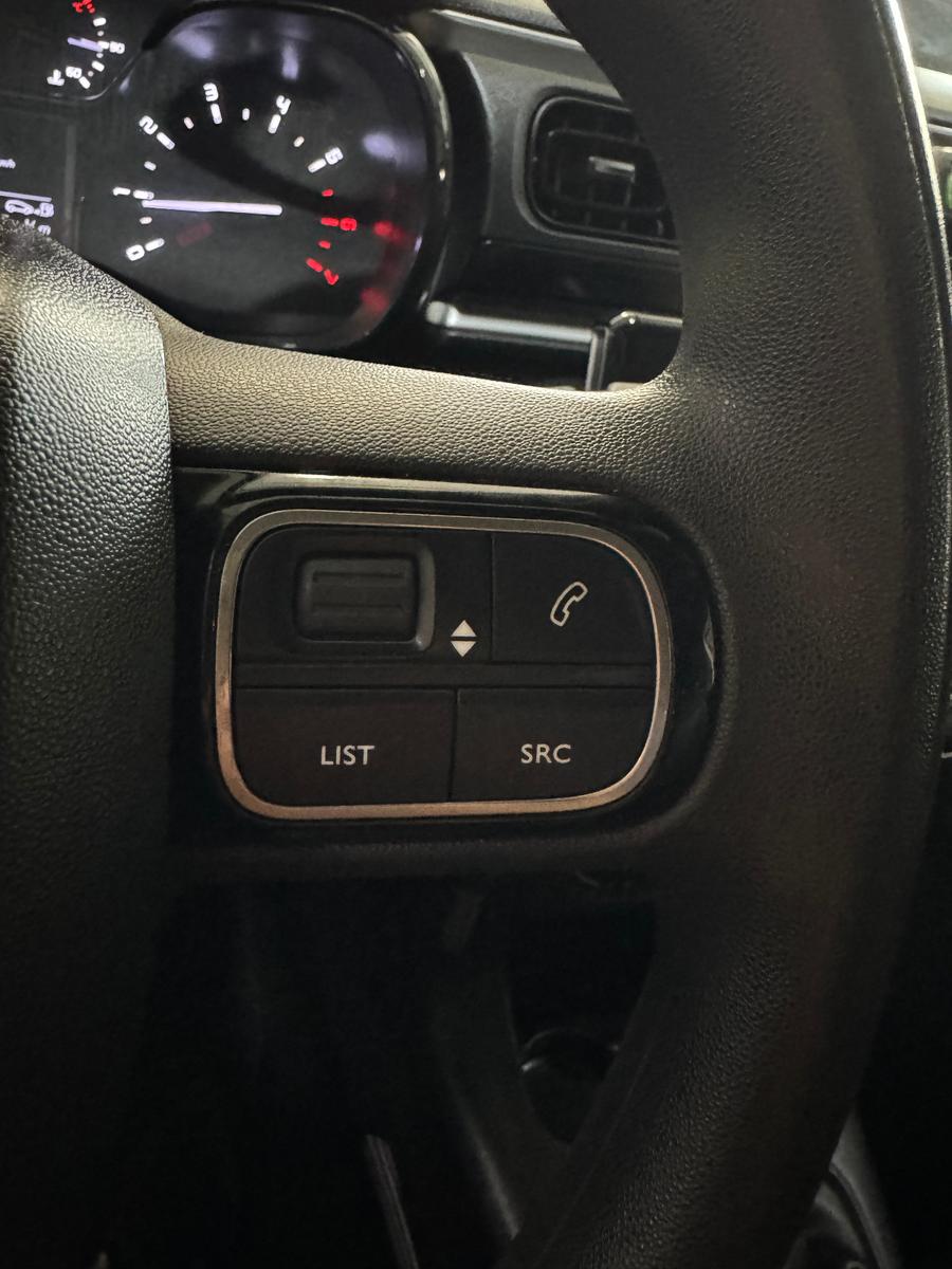 Citroën C3 1.2 FEEL SITZHEIZUNG KLIMA PDC LED 17 ZOLL