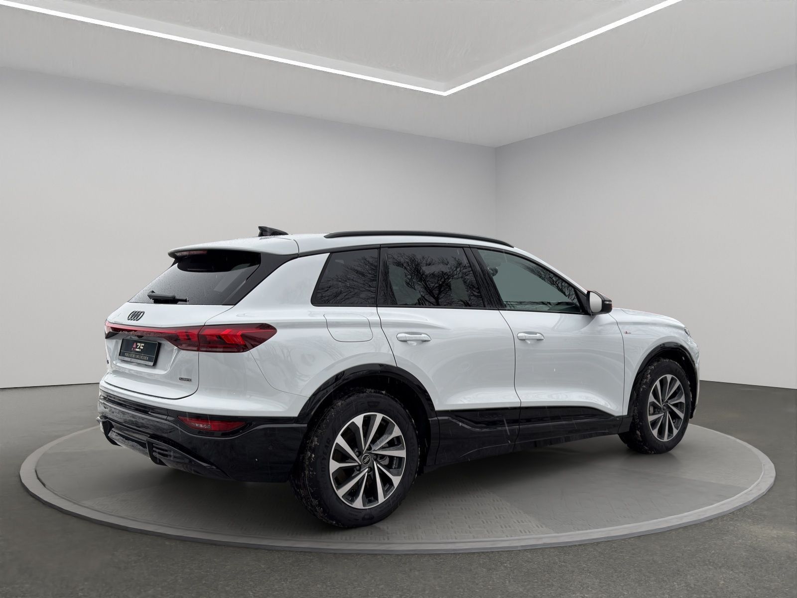 Audi Q6 e-tron SUV quattro 285 kW AHK TECH PRO HEAD-U foto 4