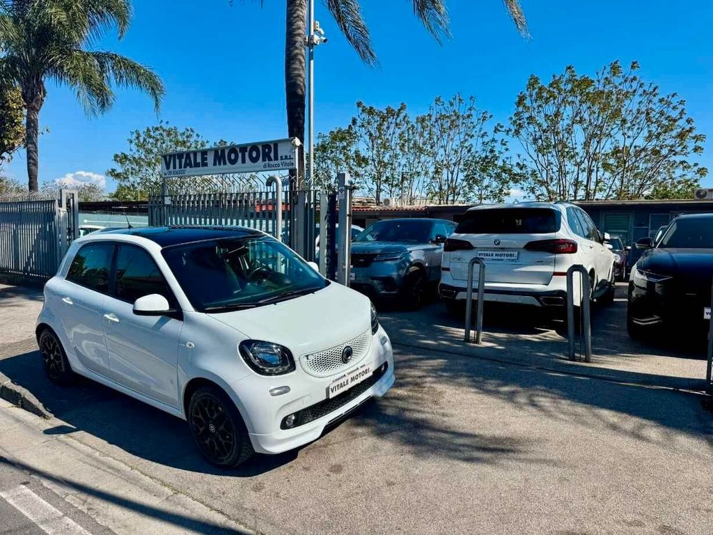 Image of Smart ForFour