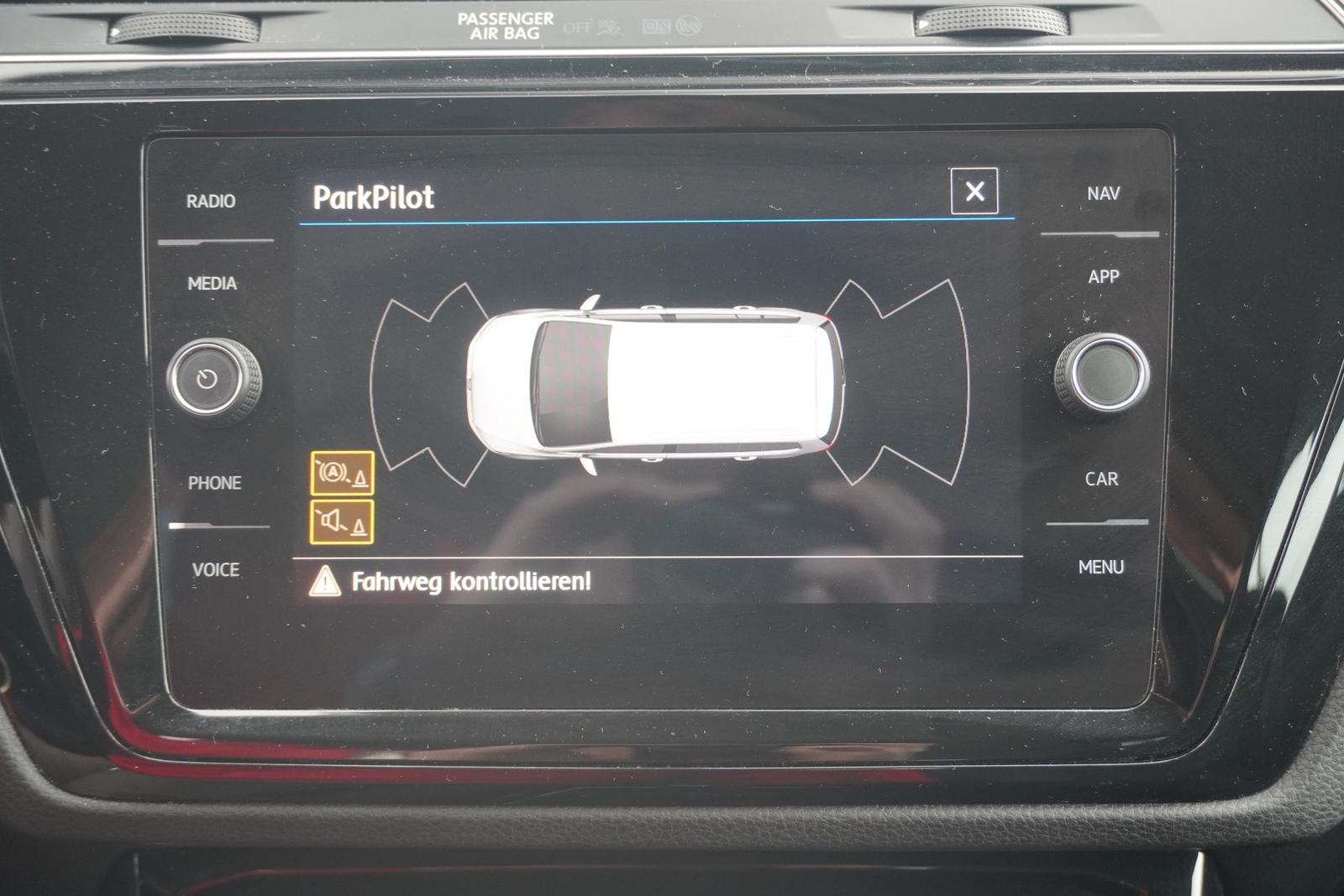 Volkswagen Touran 1.5 TSI Highline ACC LED Navi Tempomat, миниатюра 22