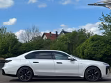 BMW 740d xDr.M Sport PRO Standh.Sky IntAktLenk.21" - BMW 740: 740i
