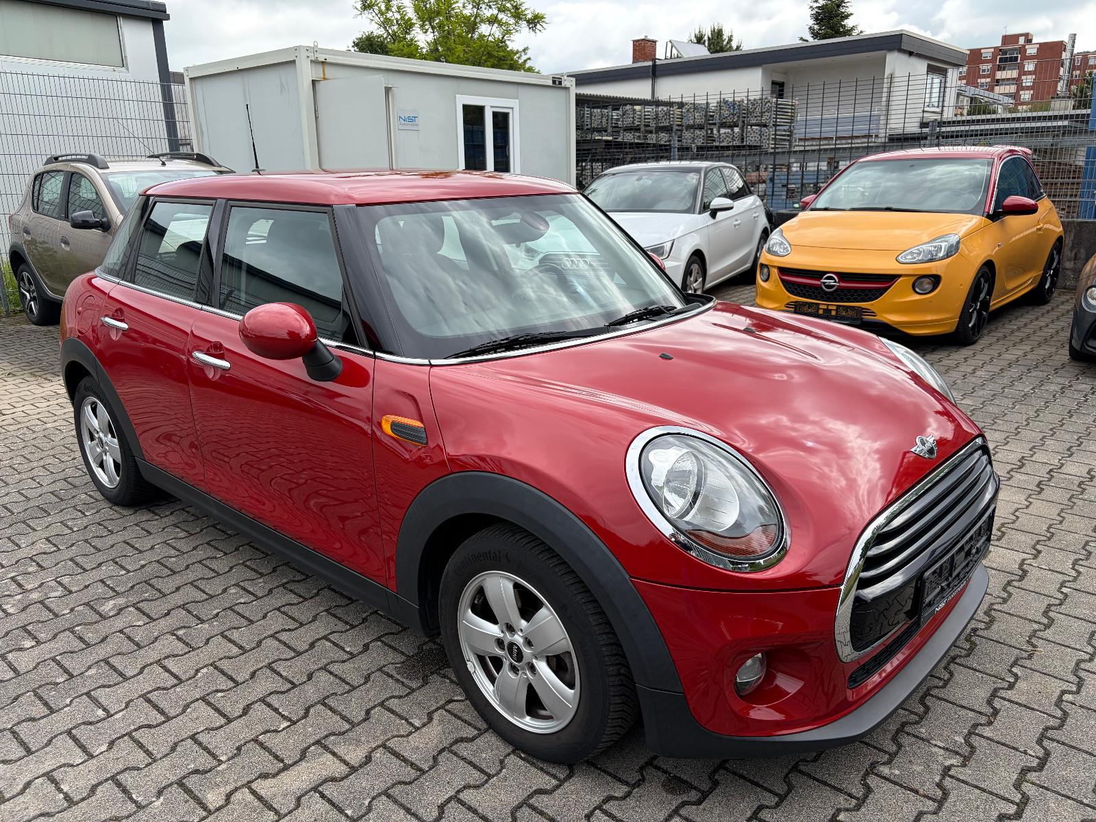 MINI Cooper Automatik/1.Hand/Klima/Shz./PDC/4-türig